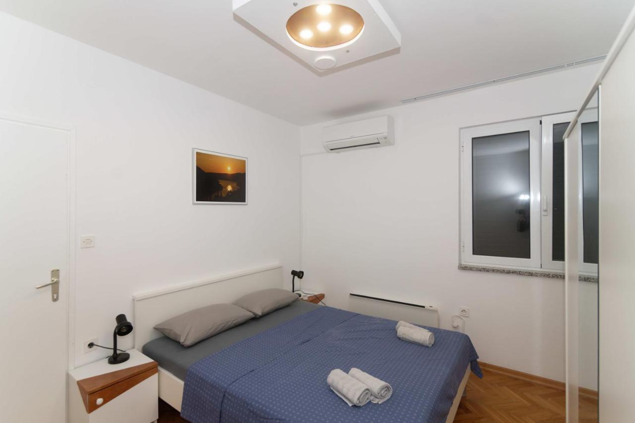Apartments Jasna 1 Novigrad Istria Exteriör bild